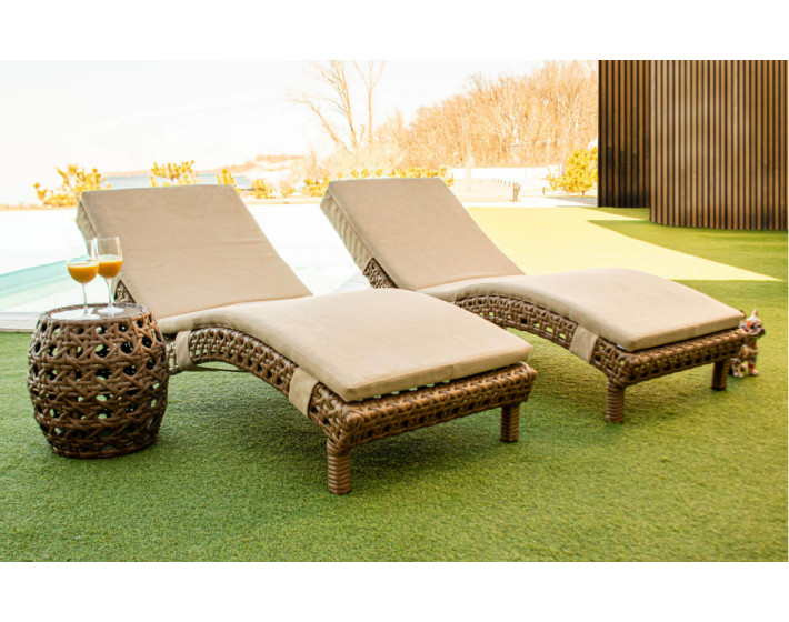 Шезлонг из ротанга «Савойя Лаунж»